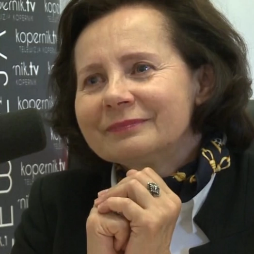 Jazda koleją to dziś zupełnie inna jakość podróży, niż przed kilkunastu laty. Szybkie, klimatyzowane i czyste pociągi, ale również moda na ten sposób podróżowania sprawia, że chętnie z niego korzystamy.